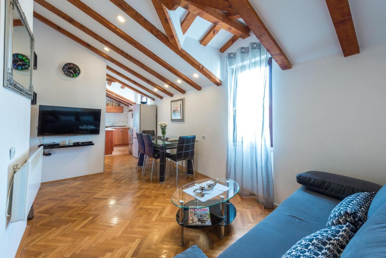 Beach Lapad Apartment Villa Tolja Дубровник Екстериор снимка