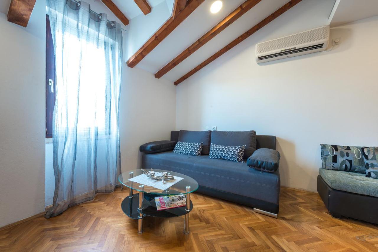 Beach Lapad Apartment Villa Tolja Дубровник Екстериор снимка