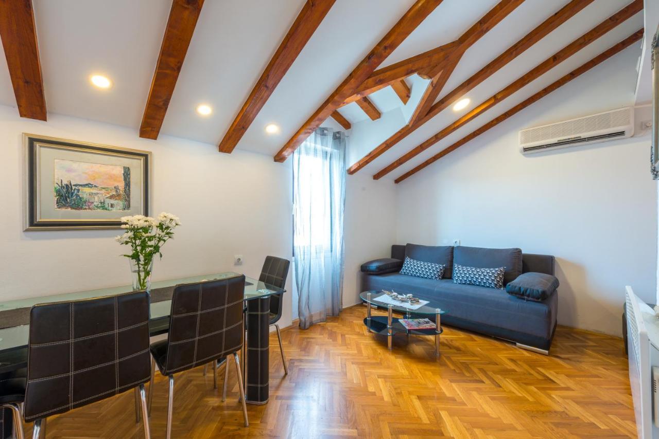 Beach Lapad Apartment Villa Tolja Дубровник Екстериор снимка