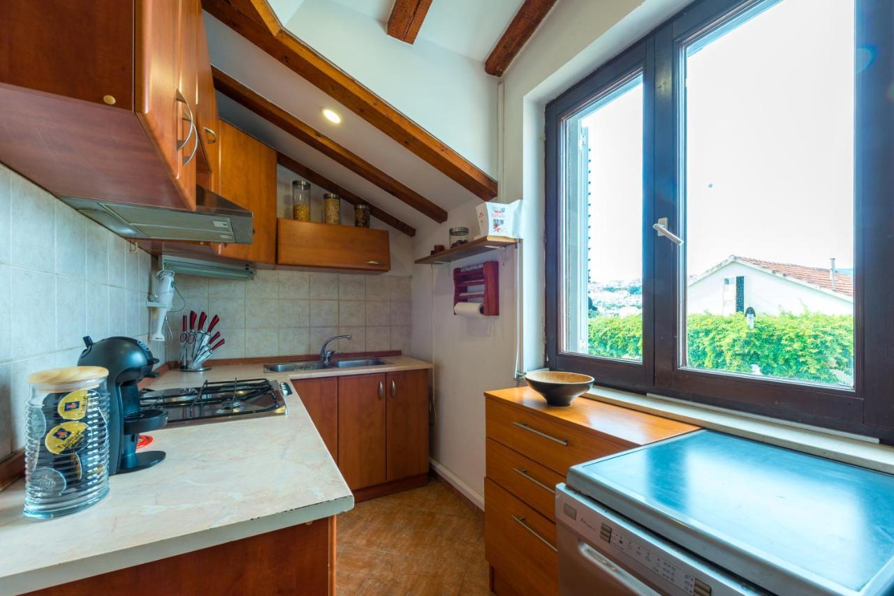 Beach Lapad Apartment Villa Tolja Дубровник Екстериор снимка