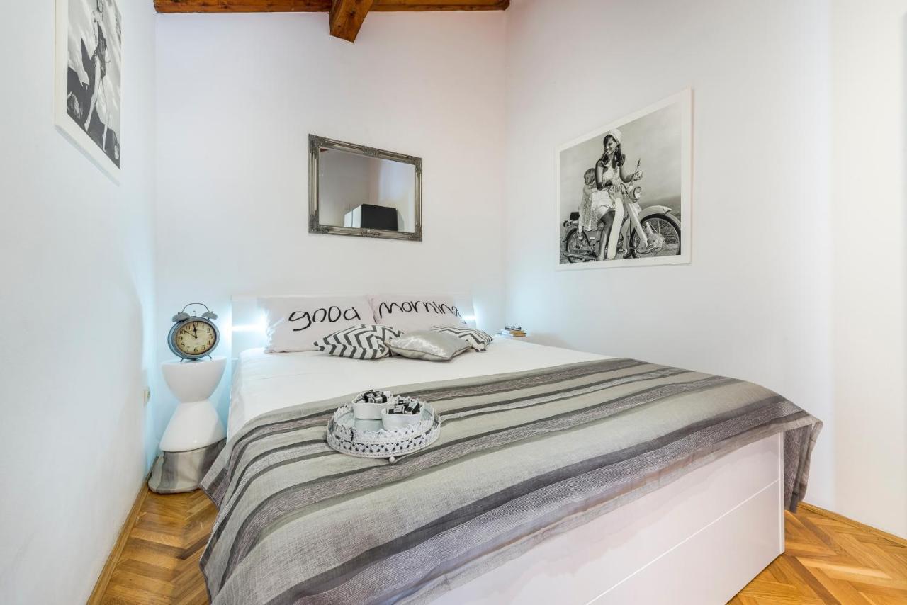 Beach Lapad Apartment Villa Tolja Дубровник Екстериор снимка