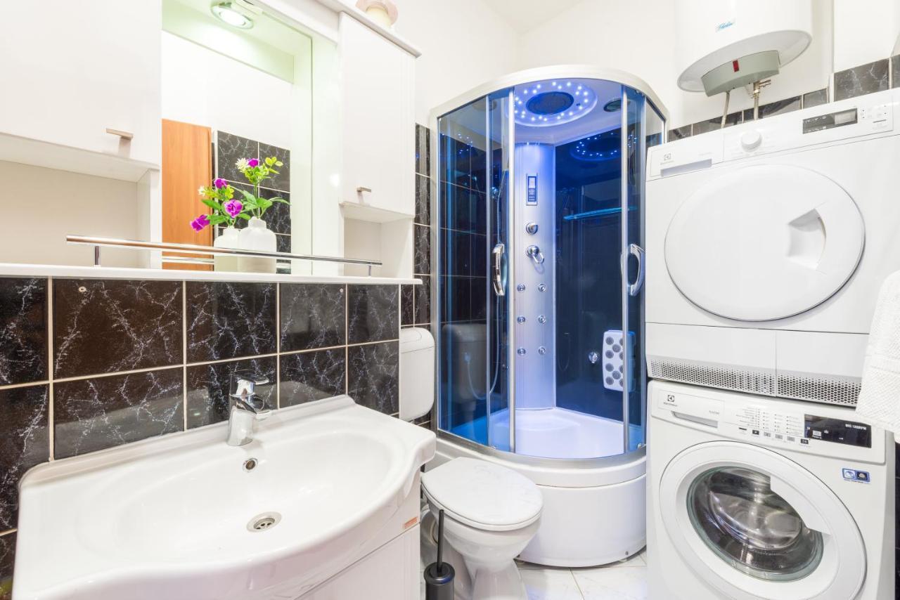 Beach Lapad Apartment Villa Tolja Дубровник Екстериор снимка