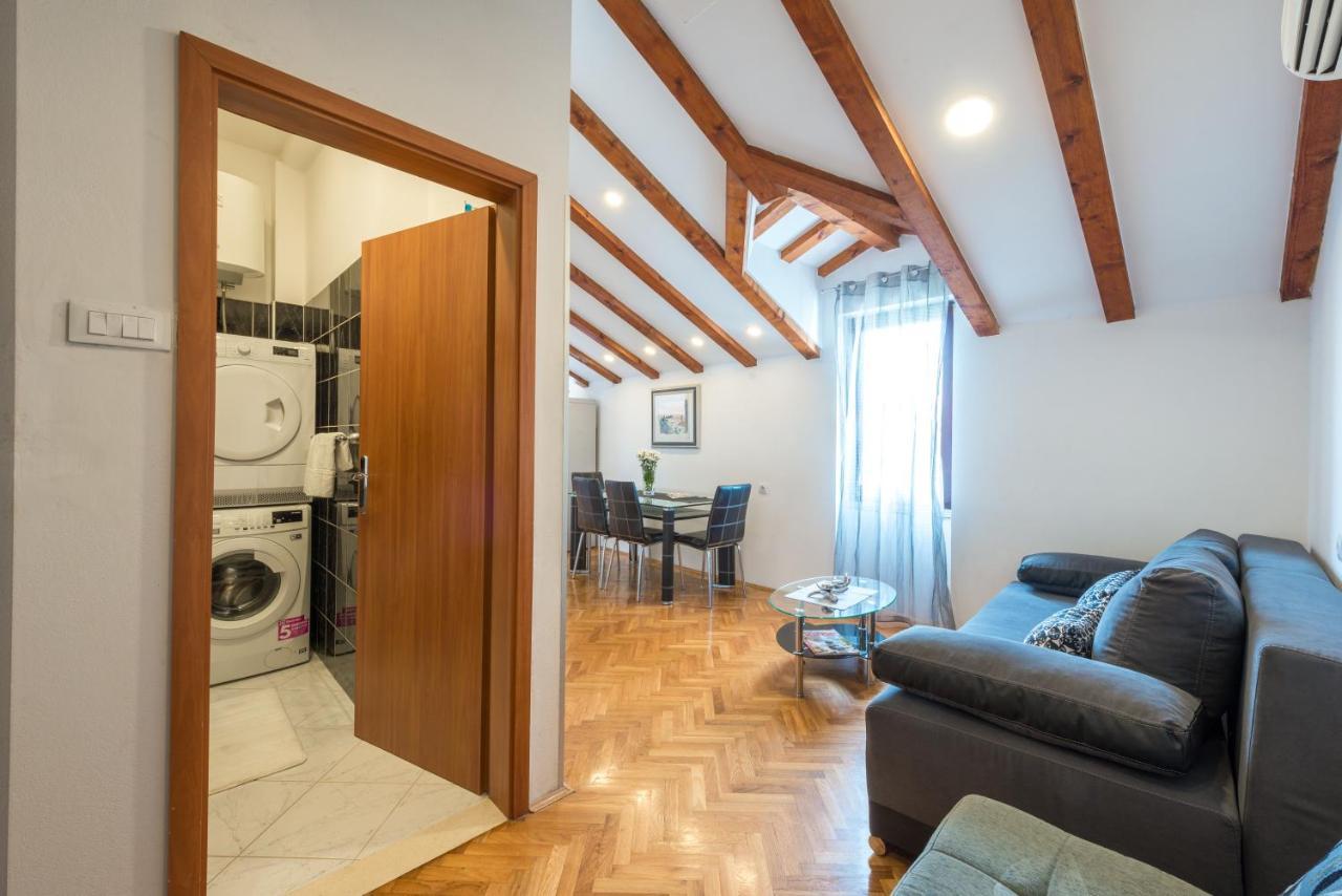 Beach Lapad Apartment Villa Tolja Дубровник Екстериор снимка